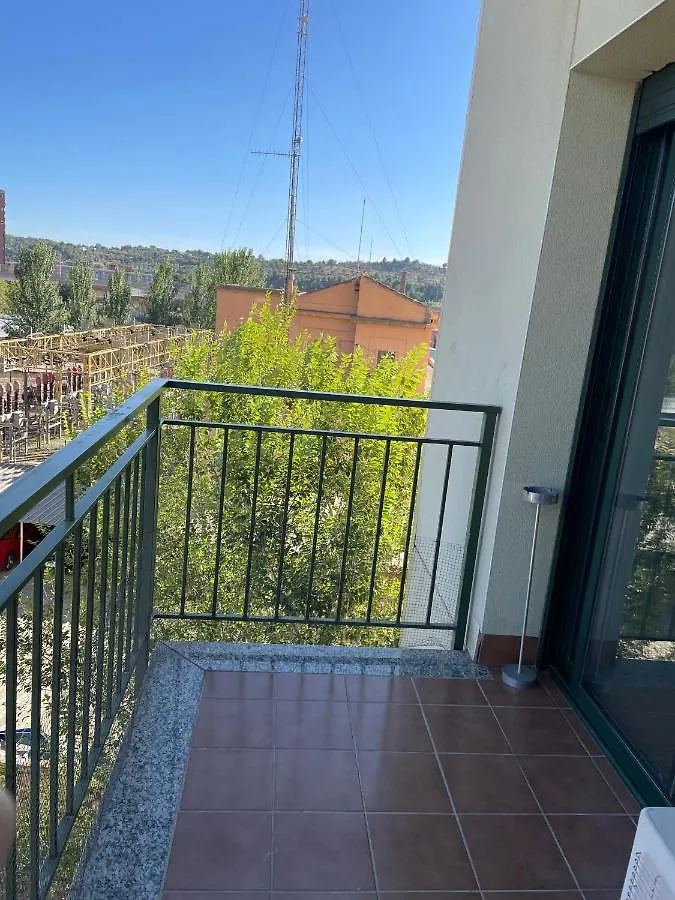 Acogedor Apartamento Vallparadis Con Parking Terrassa